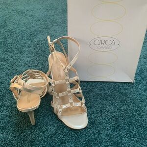 Circa Joan & David Women Dress sandals Tan Size 9.5M